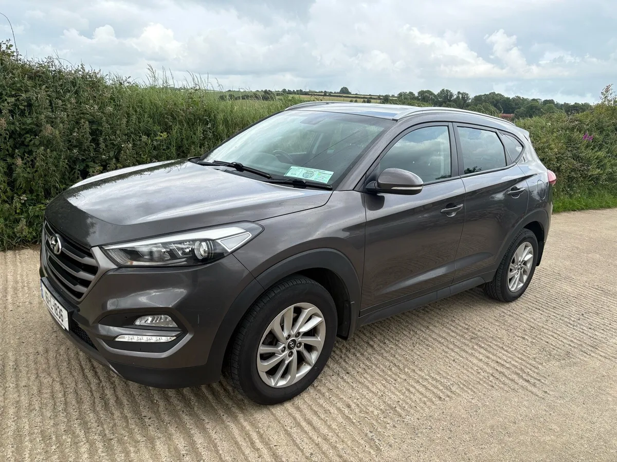 Hyundai tucson - Image 2