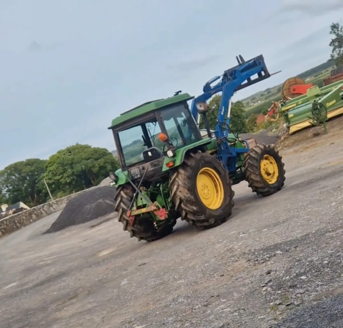 John Deere 2140 - Image 3