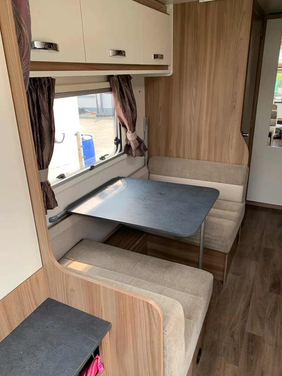 Caravan - Image 4