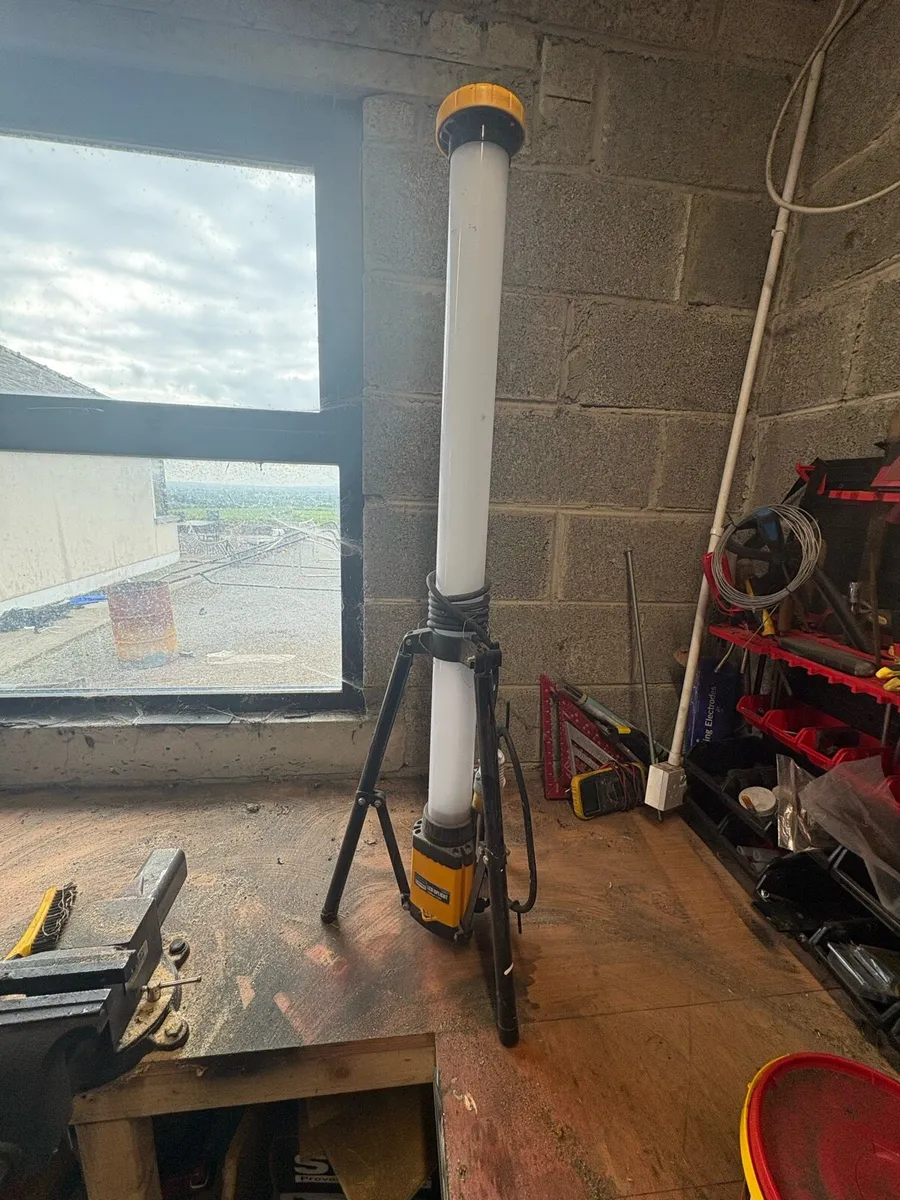 Construction lamp - Image 2