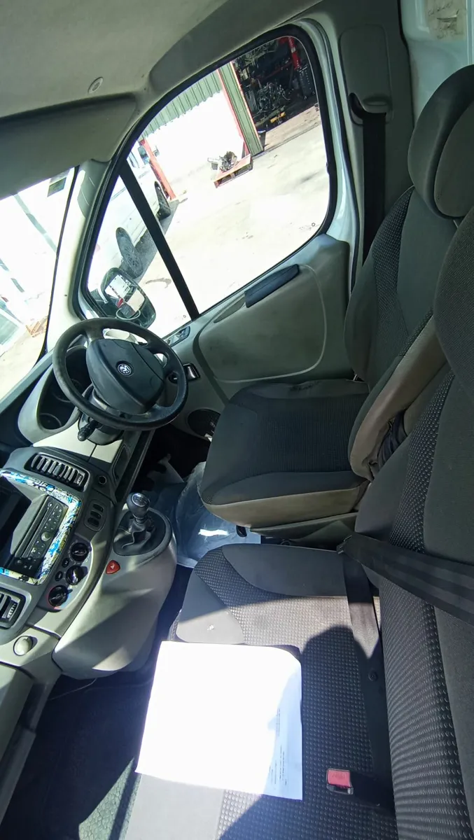 Vauxhall Vivaro 2014 - Image 2