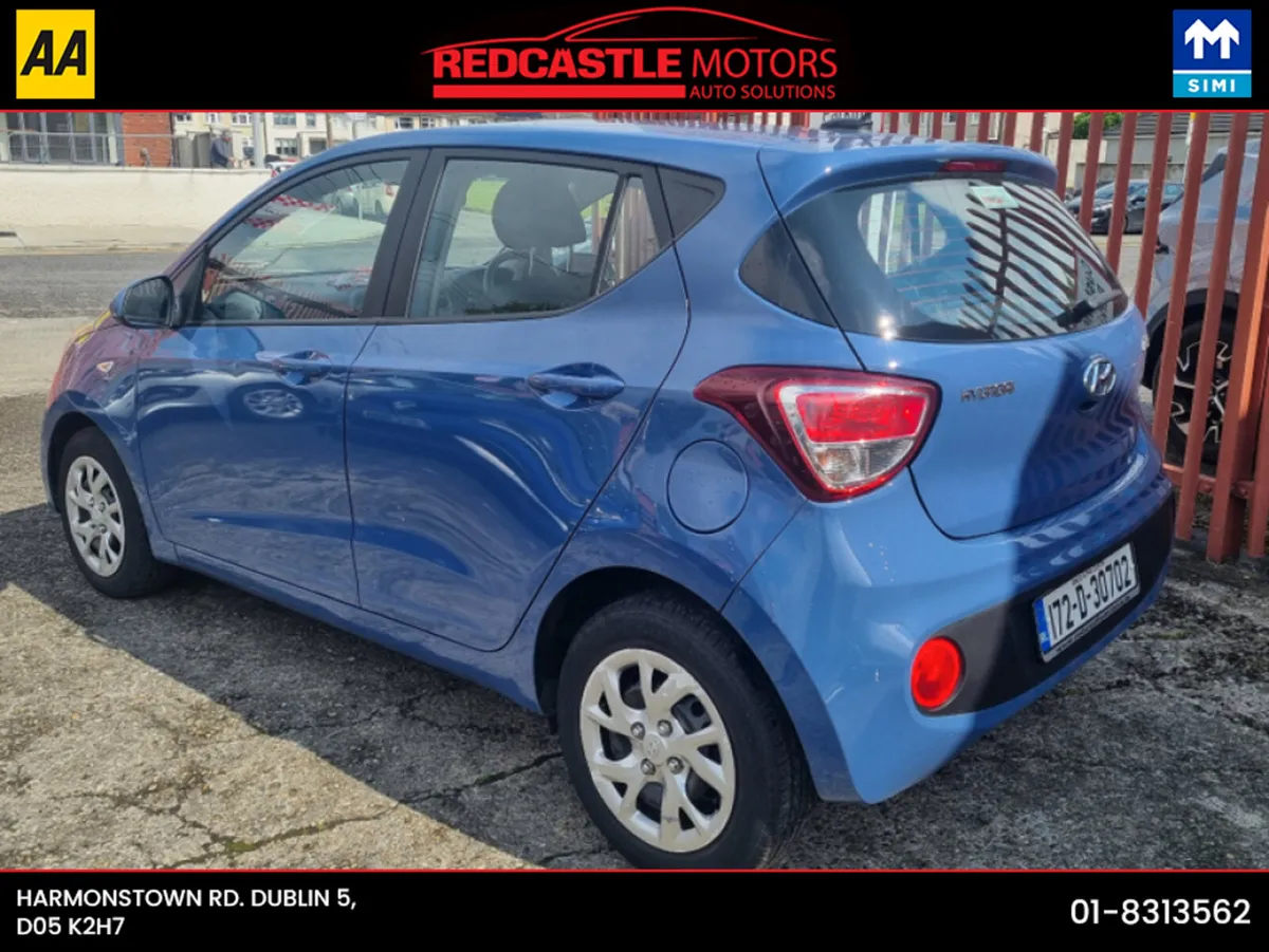 Hyundai i10 1.0 SE 66PS 5DR (NCT 11-26) - Image 3