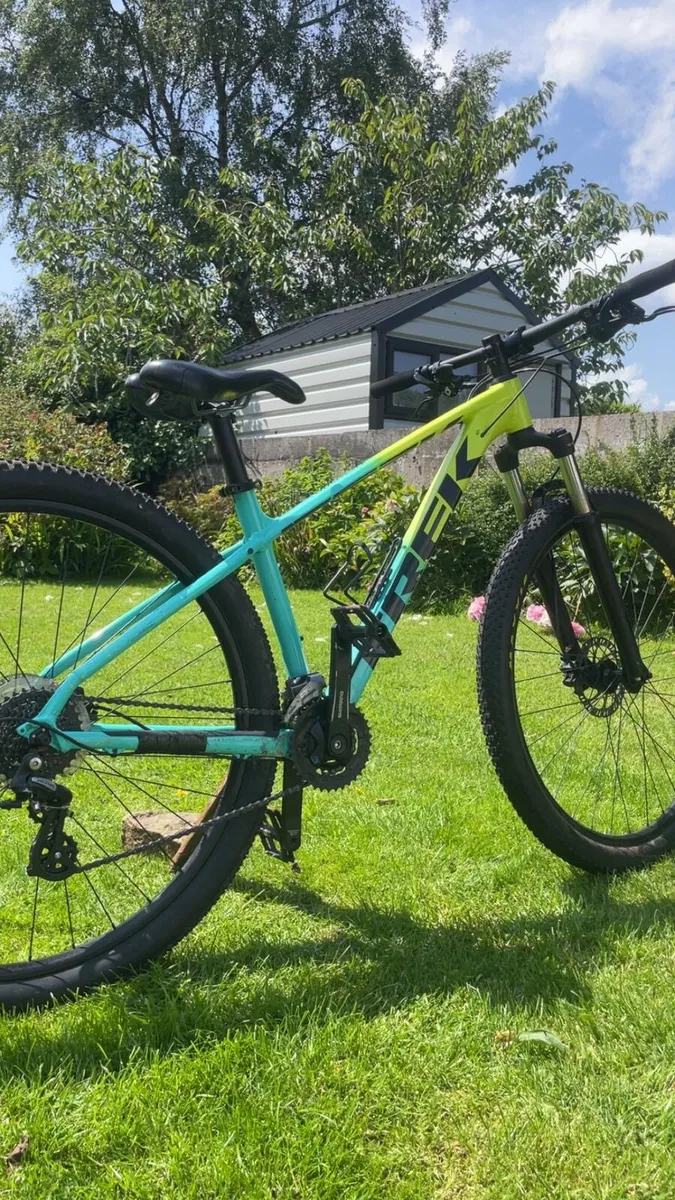 Mountain bike - Trek Marlin 5 - Image 1