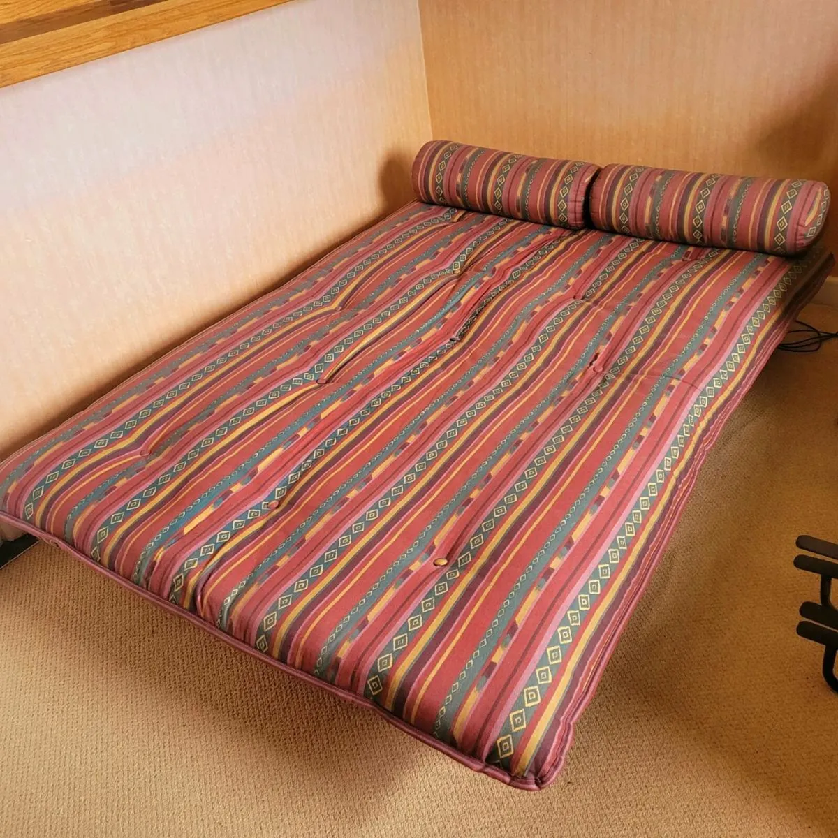 Futon/sofa bed - Image 3
