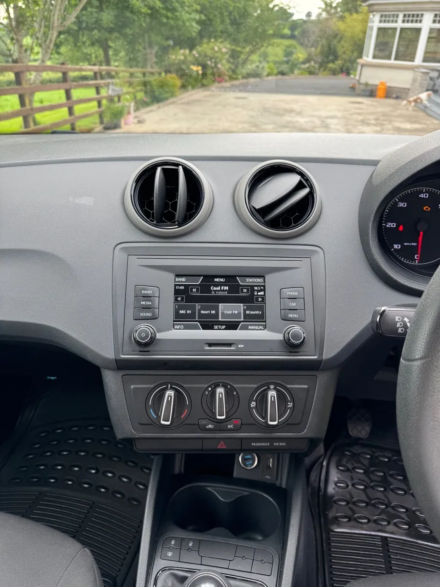 SEAT Ibiza 2016 1.4L Diesel. Only 62,202km - Image 4