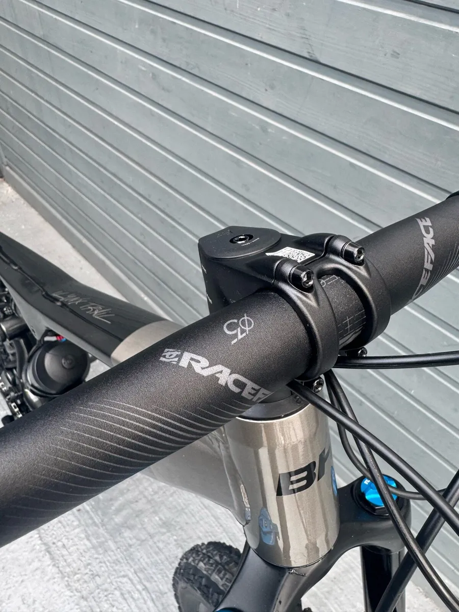 Free Delivery - BH iLynx 8.1 Electric Bikes - Image 2