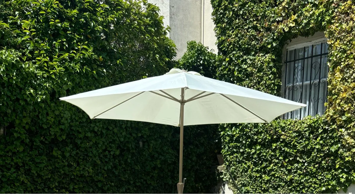 Parasol in Cream - Image 3