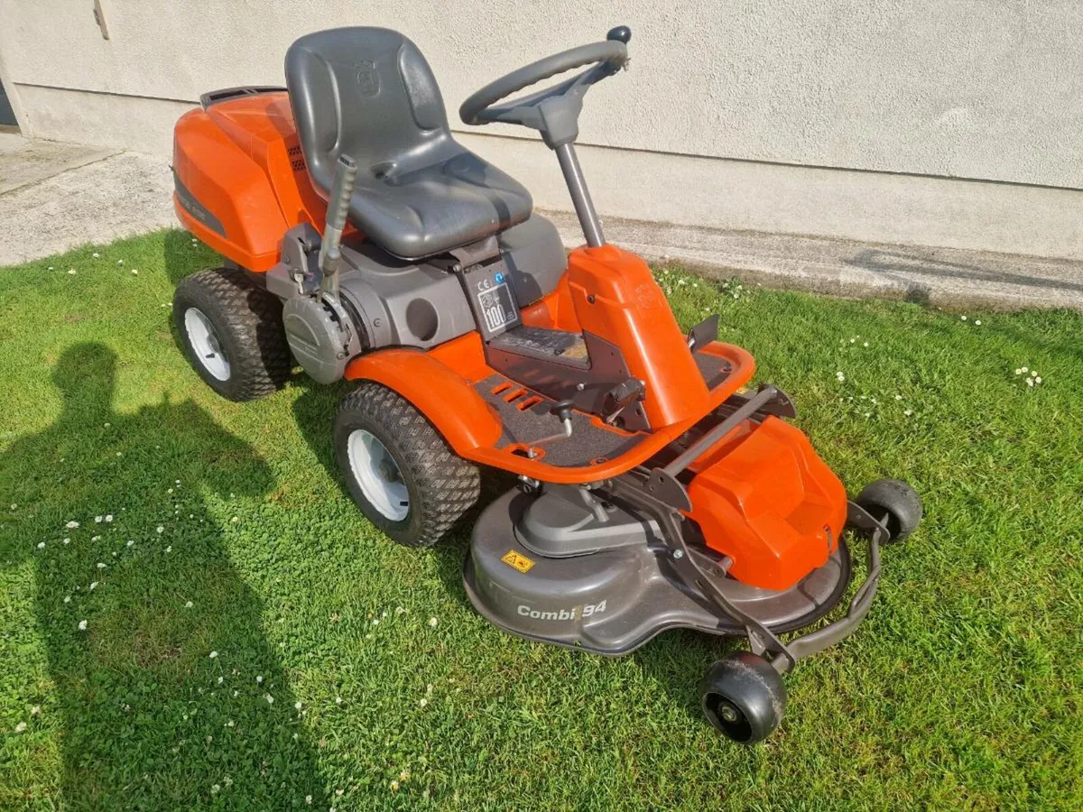 Husquvana lawnmower for sale - Image 1