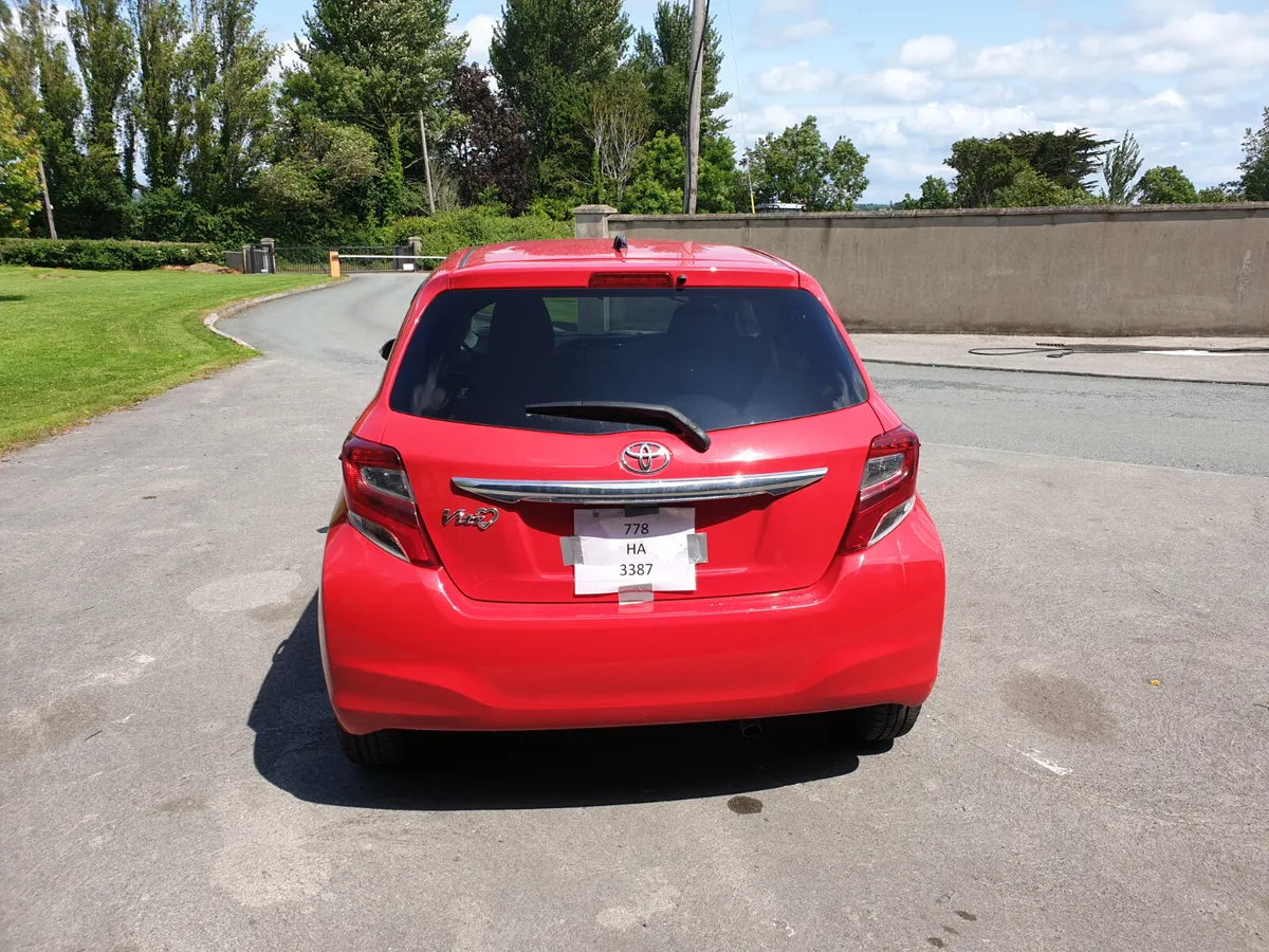 TOYOTA VITZ  2016 / AUTO  /1.3 PETROL - Image 4