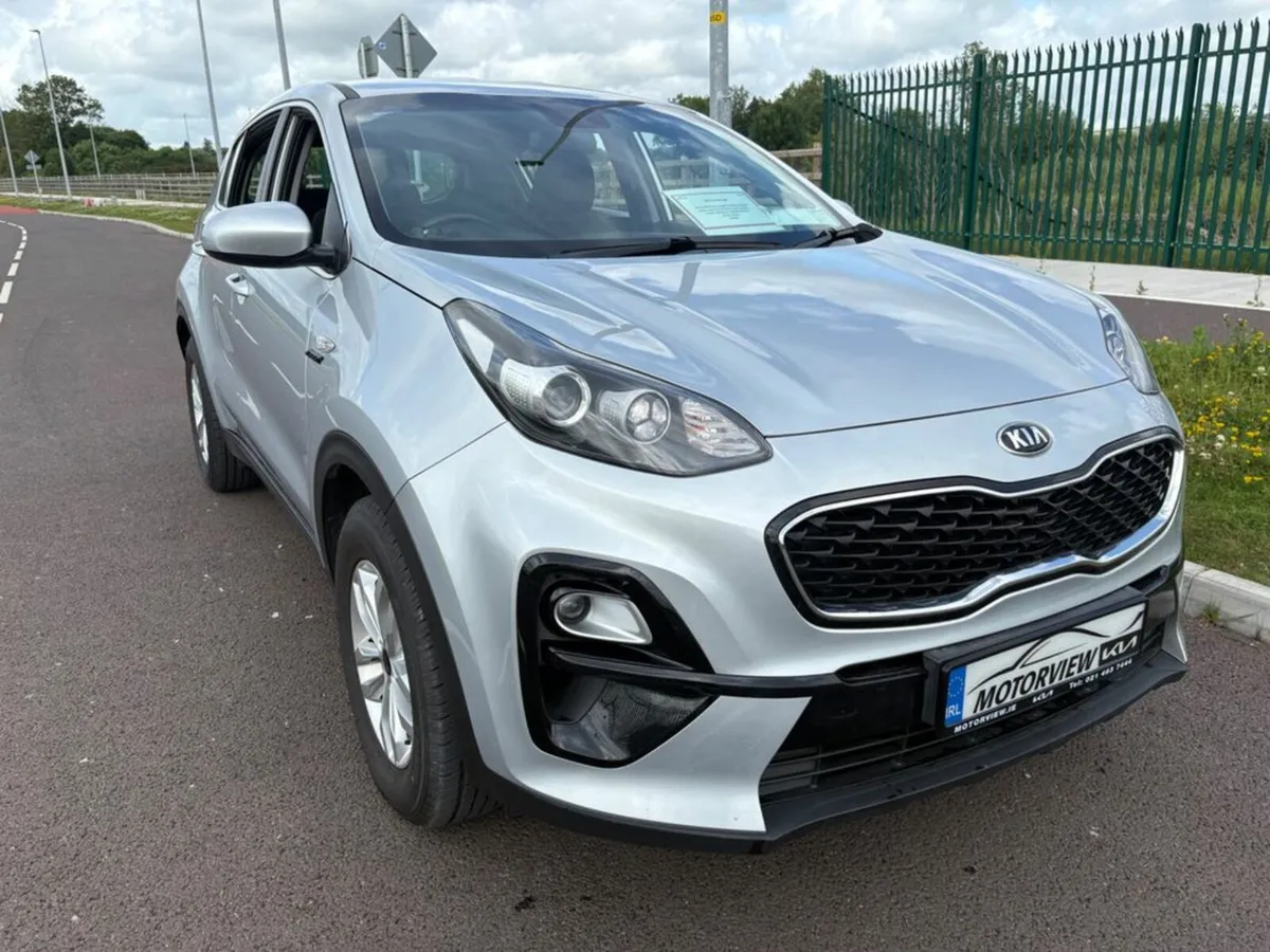 Kia Sportage Sport 1.6d Showroom Condition! Air Co - Image 4