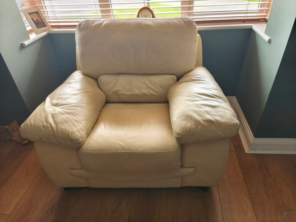Leather chair