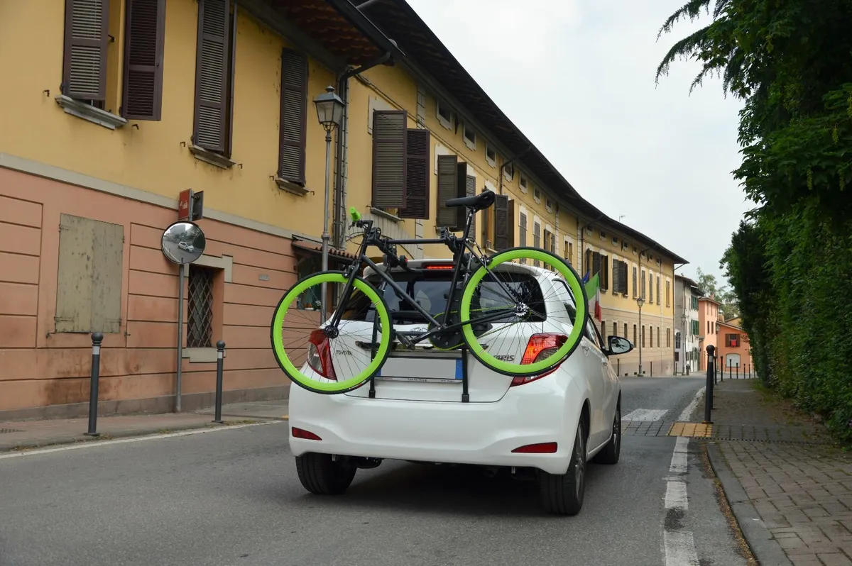 Menabo Minstal  Hatchback Bike Carrier - Image 3