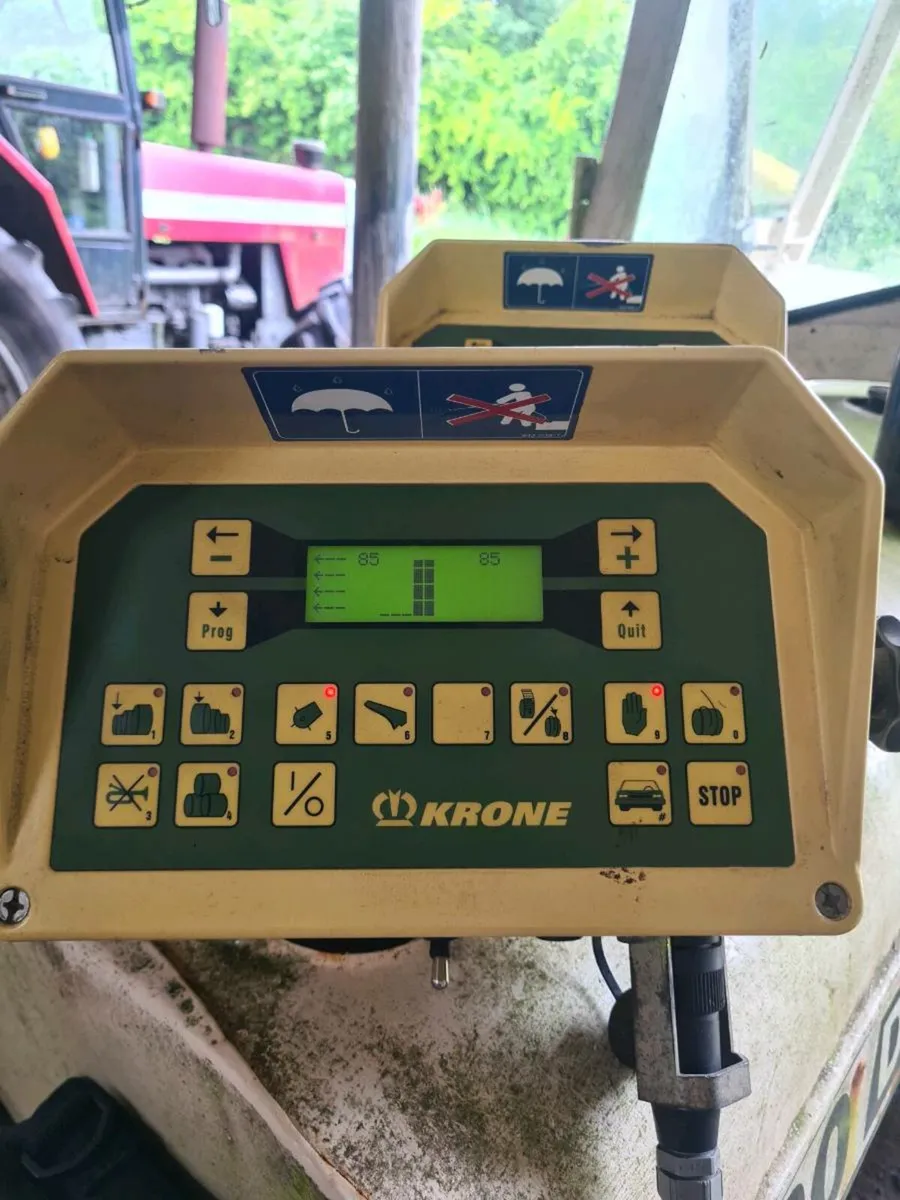 Krone baler Comfort Control - Image 1
