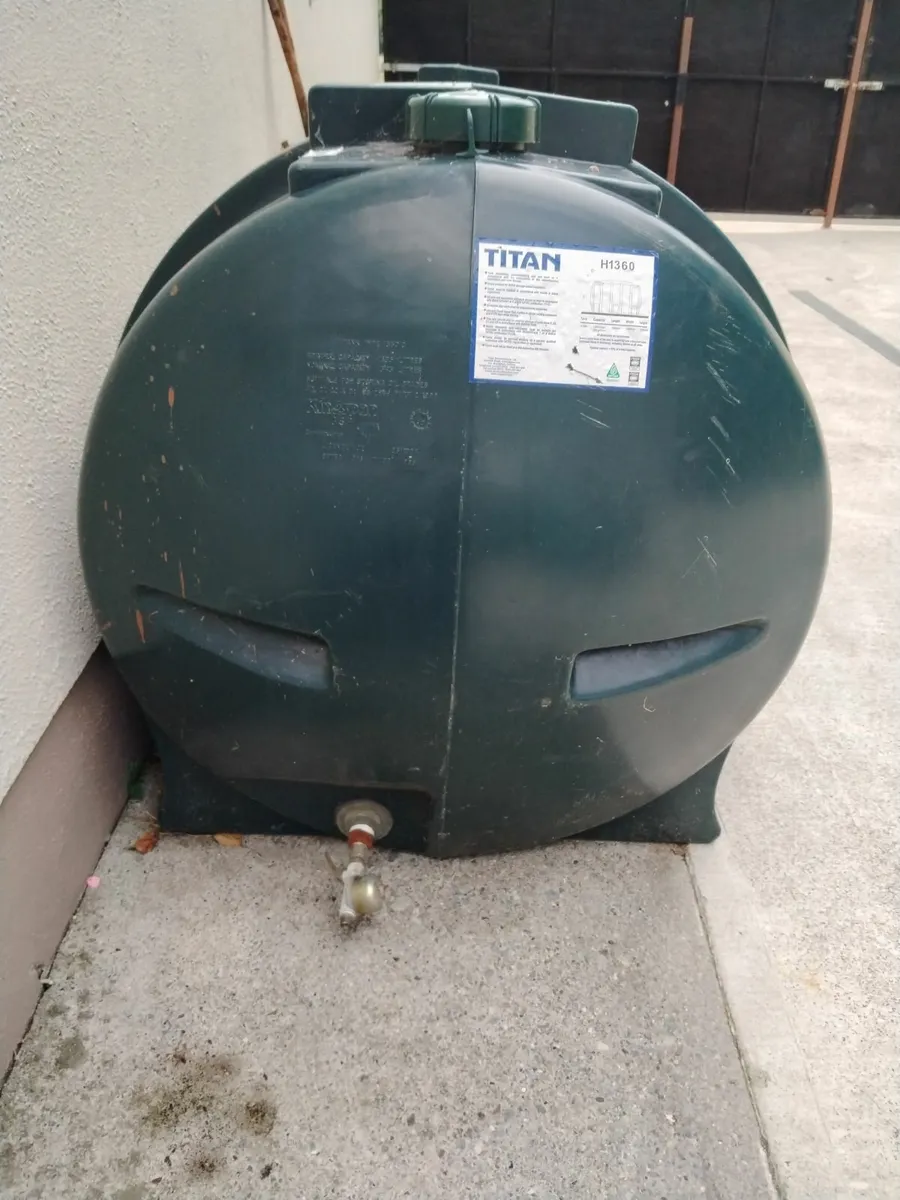 Oil tank - Image 3
