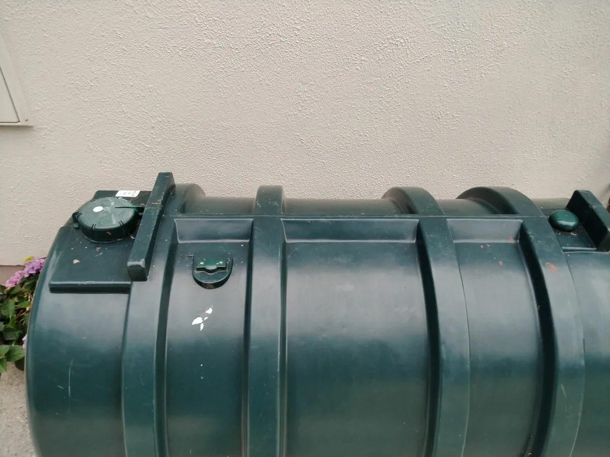 Oil tank - Image 4