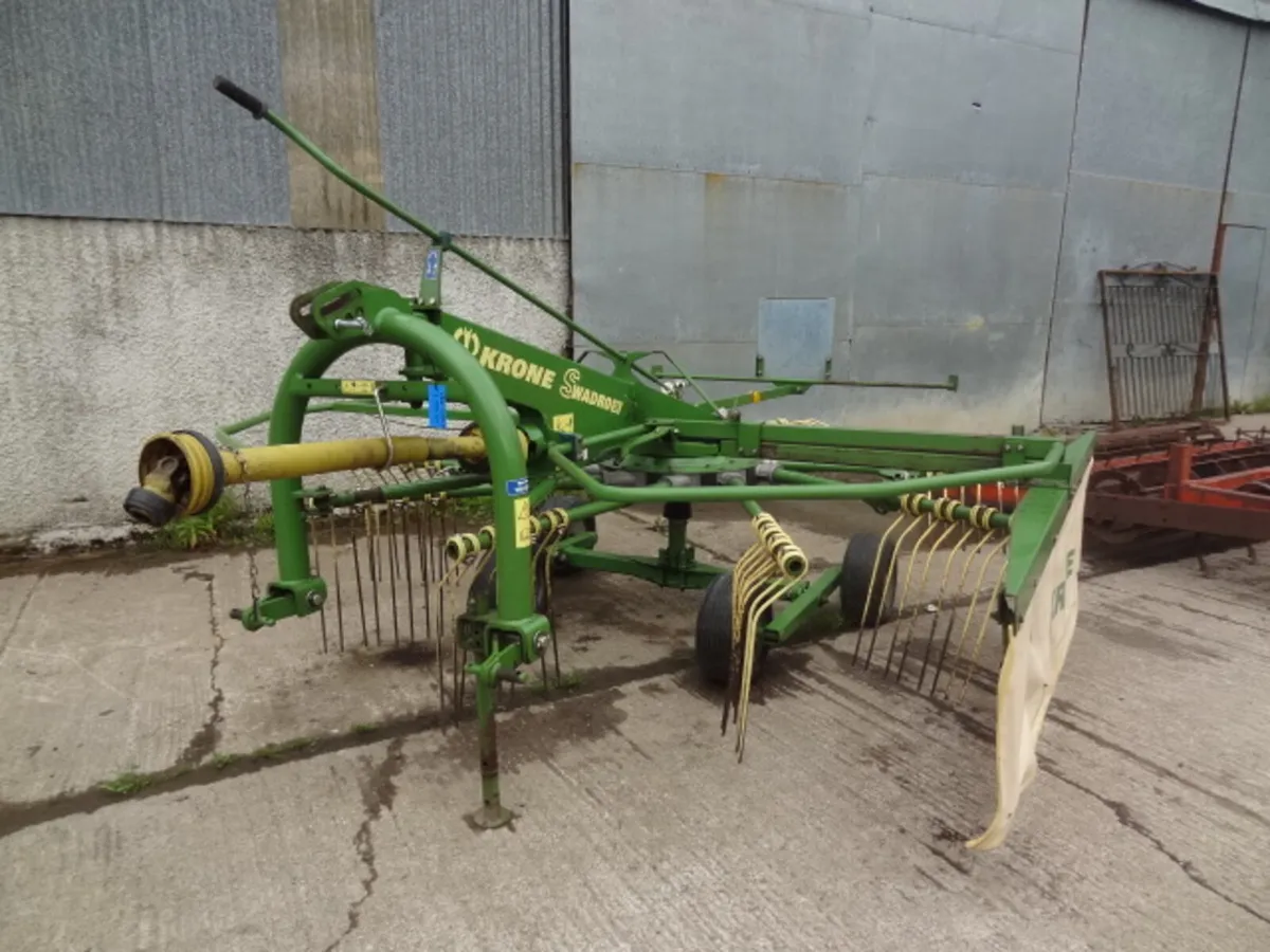 Krone Swadro 38 Single Rotor Rake - Image 2