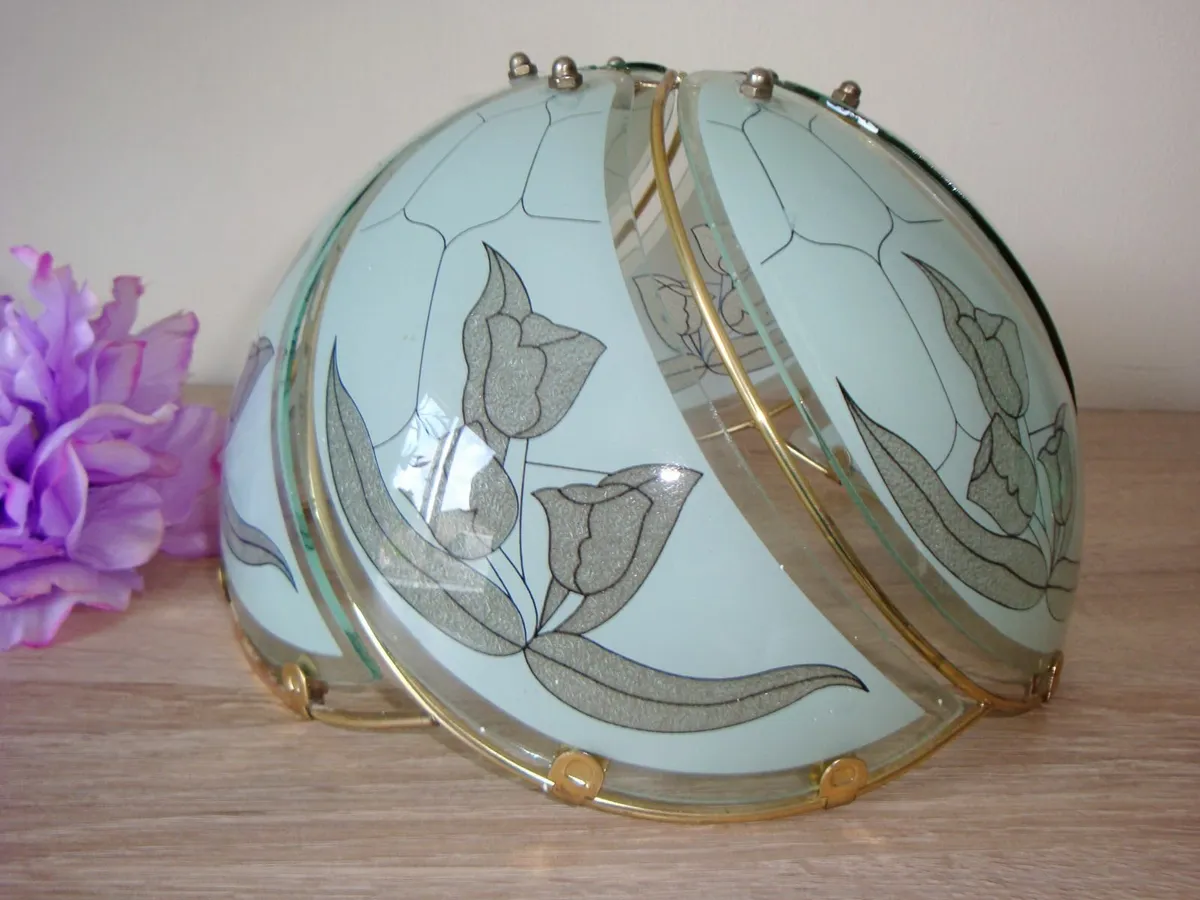 Glass lamp shade - Image 1
