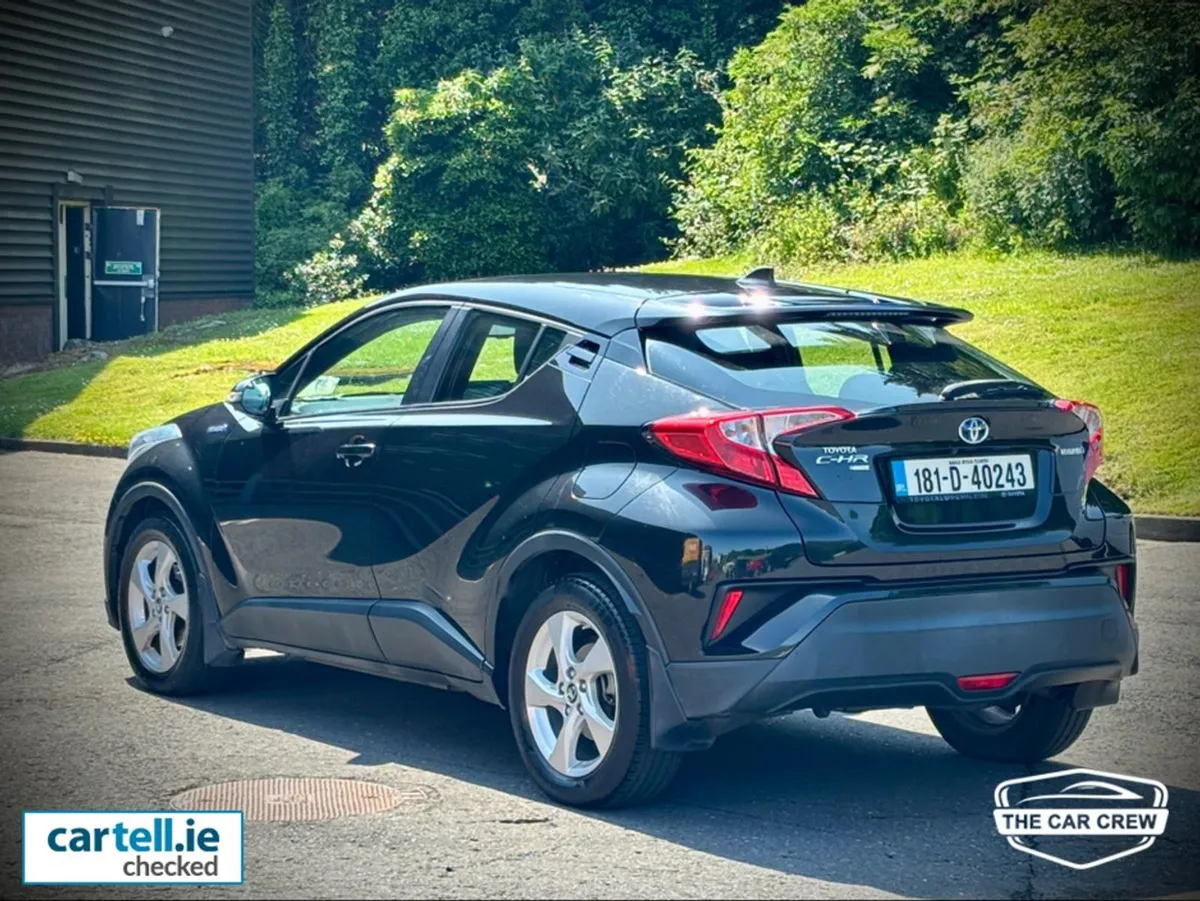 Toyota C-HR Hybrid Luna 4DR Auto - Image 3