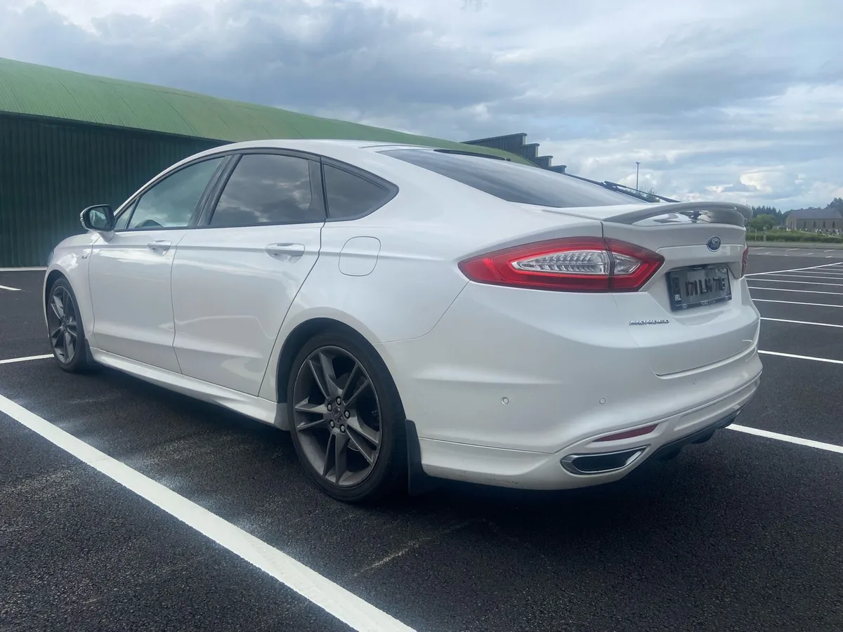 2017 Ford Mondeo 2.0 Diesel ST-Line Auto - Image 4