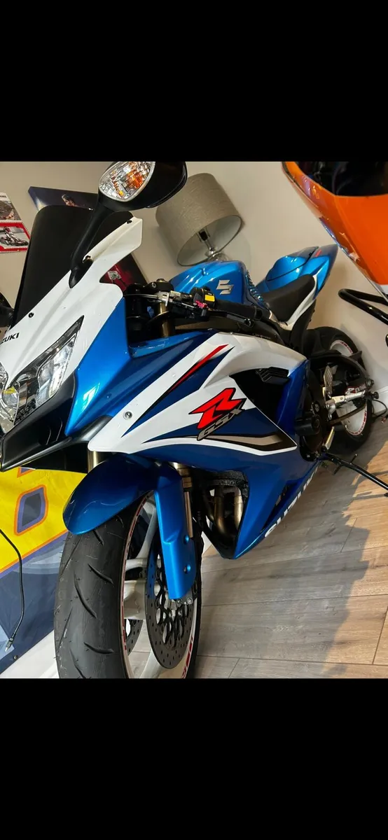 Motorbik - Image 1