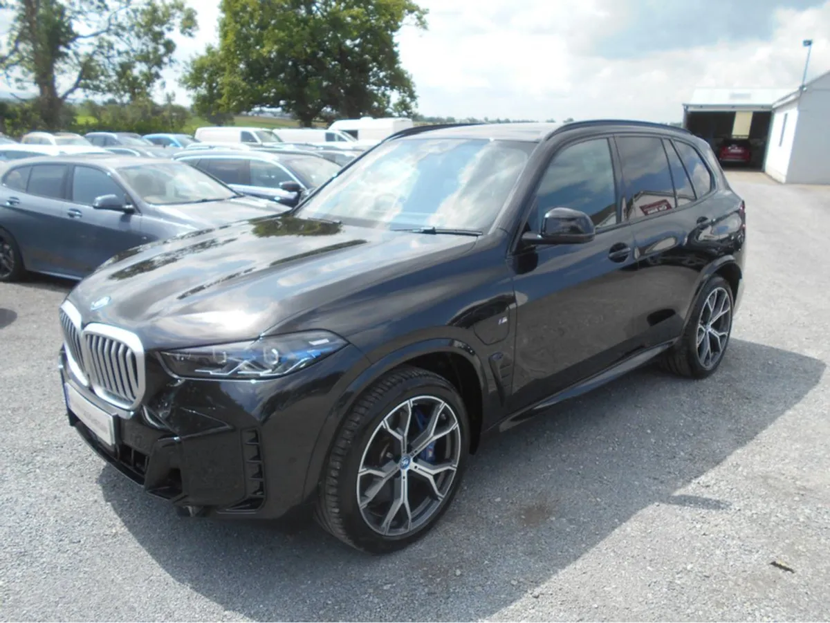BMW X5 Xdrive50e M Sport Auto - Image 3