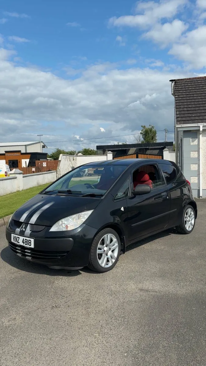 Mitsubishi  colt - Image 1