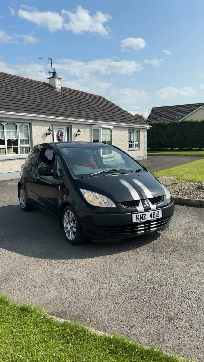 Mitsubishi  colt - Image 2