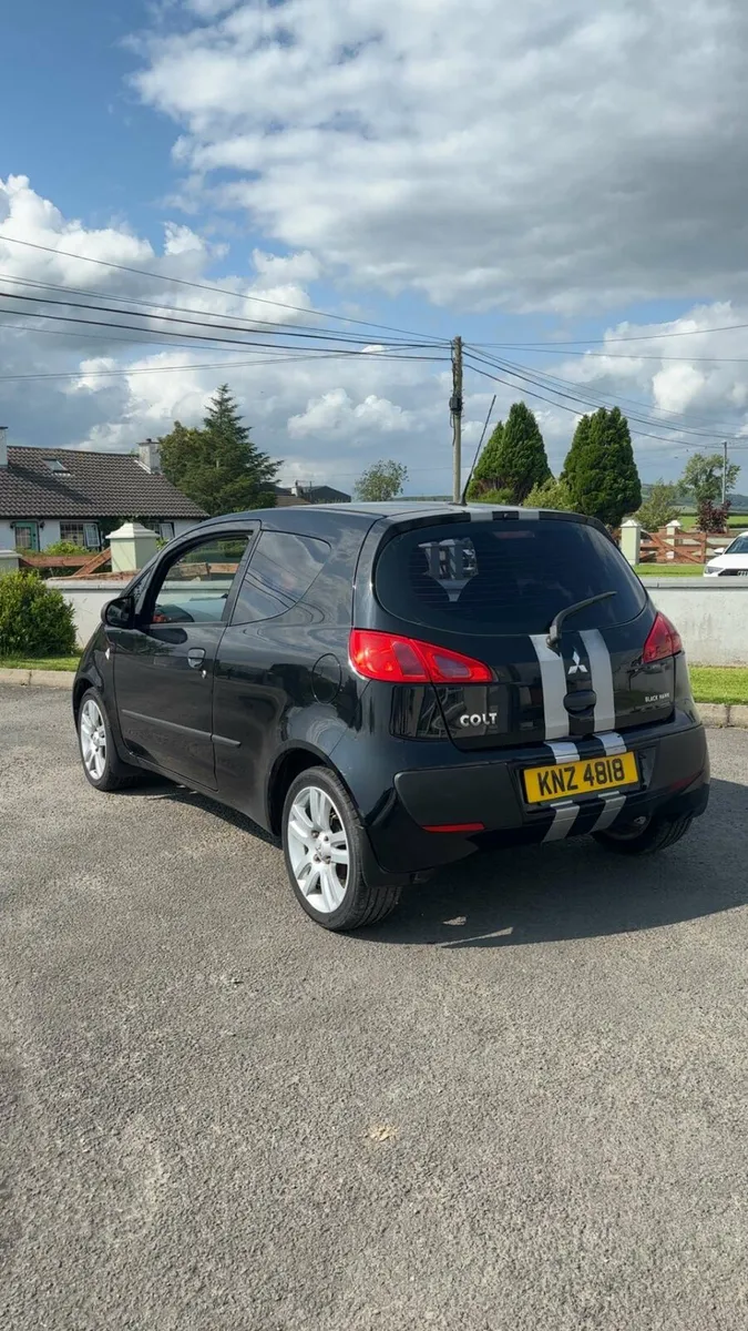 Mitsubishi  colt - Image 4