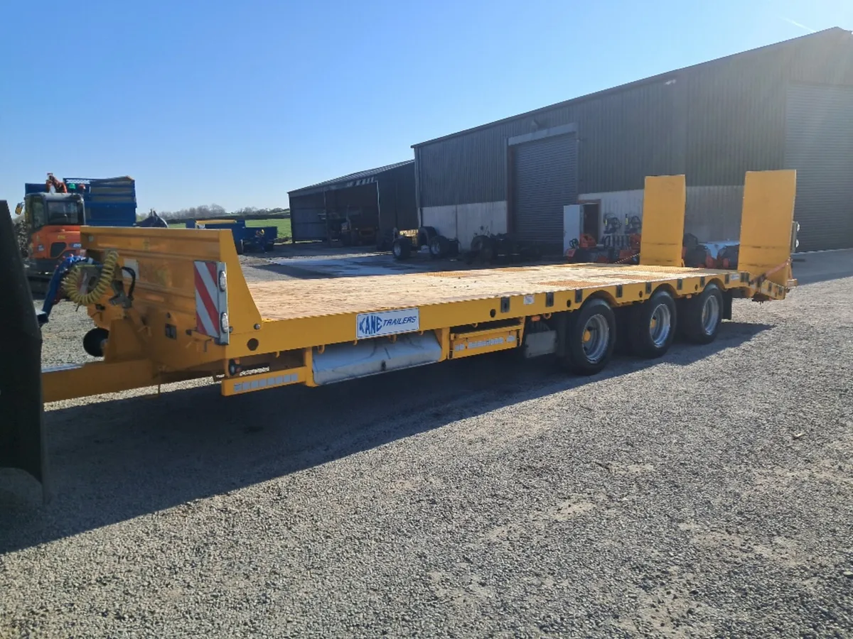 Kane 3 axle low loader - Image 1