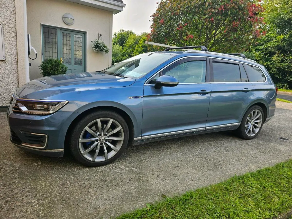 2018 VW Passat GTE Advance  Estate - Image 1