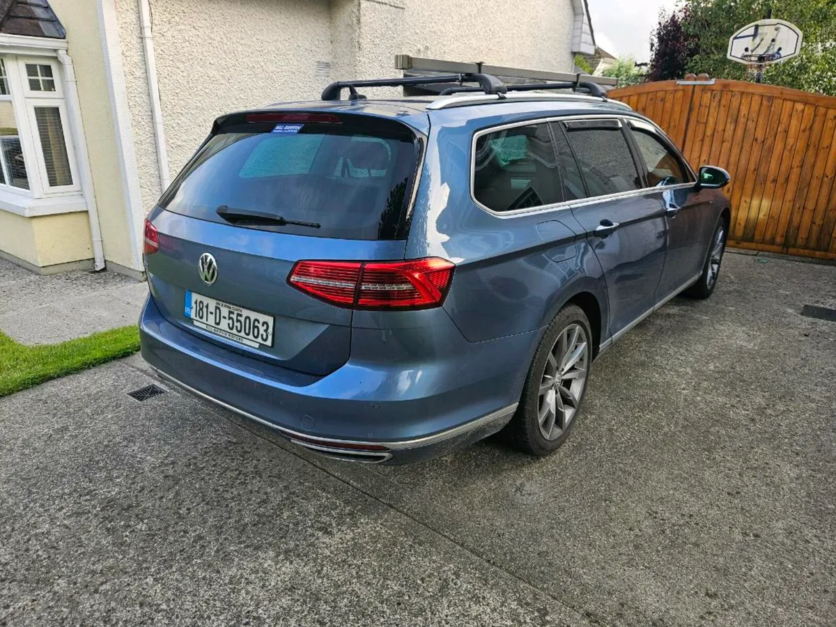 2018 VW Passat GTE Advance  Estate - Image 3