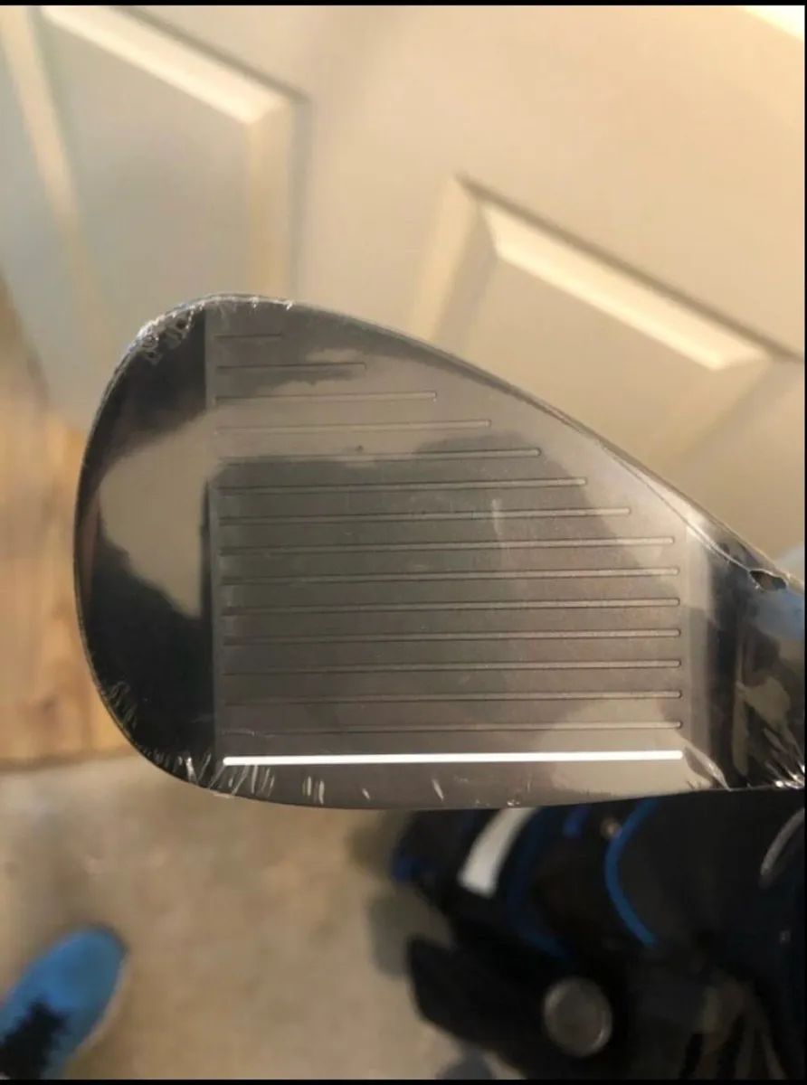 Tour Edge 52 Degree Wedge ( NEW ) - Image 3