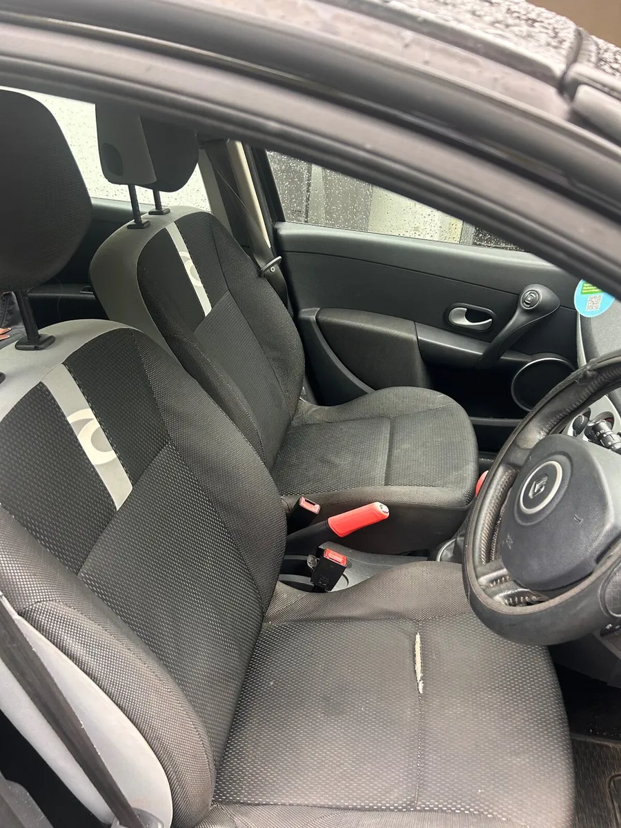 Renault Clio 2008 - Image 4
