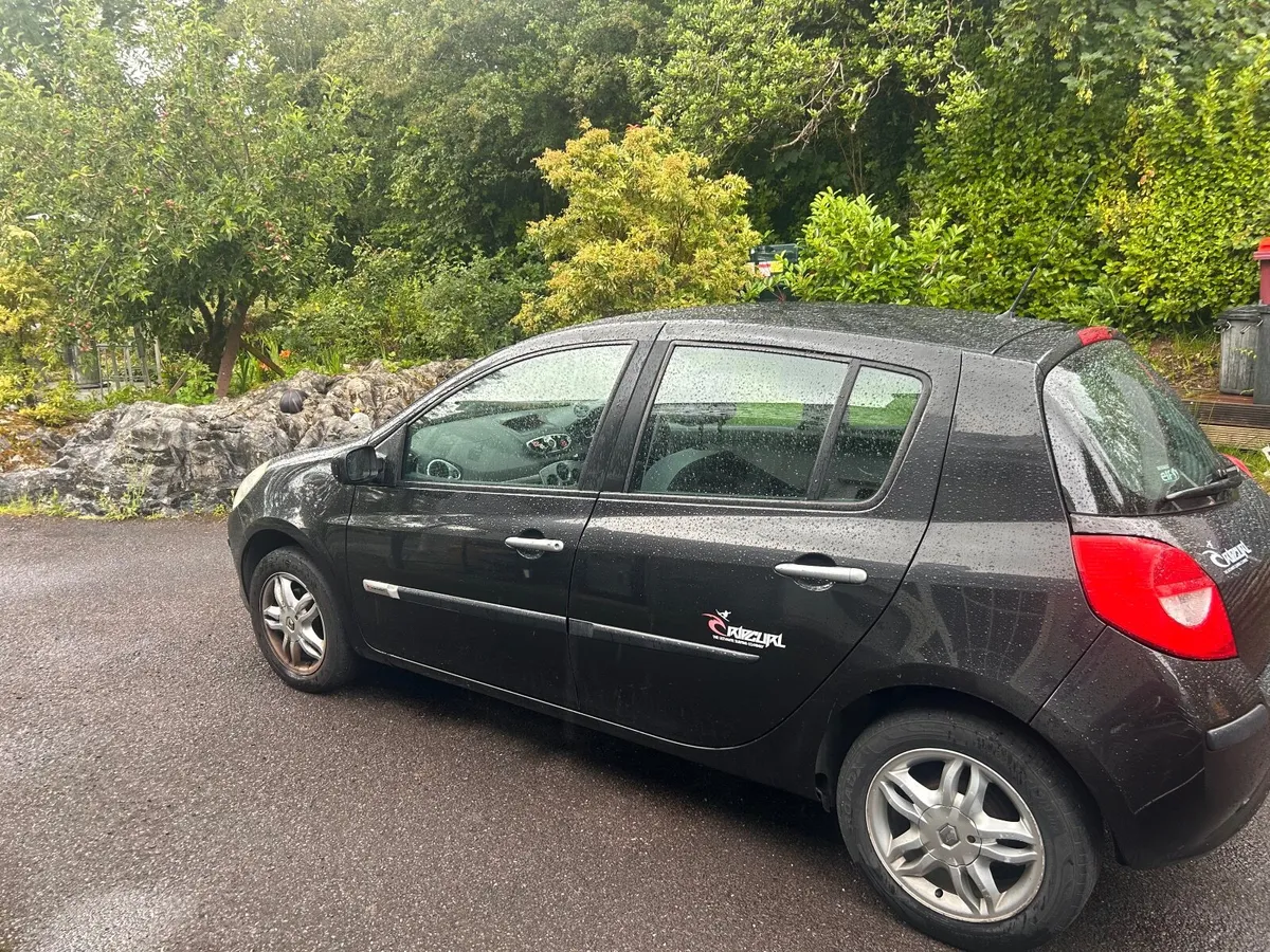Renault Clio 2008 - Image 1