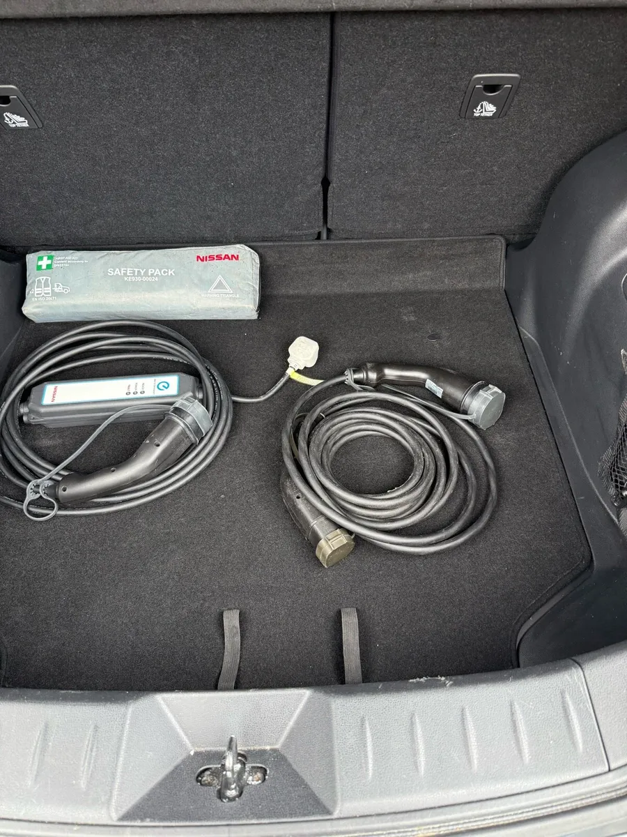 Nissan Leaf 40 KWh SV - Image 3