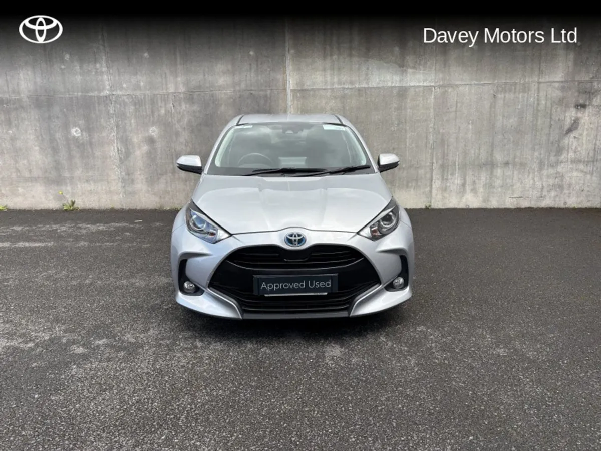Toyota Yaris L/sport Mobile HYB Mono 4DR Auto - Image 4