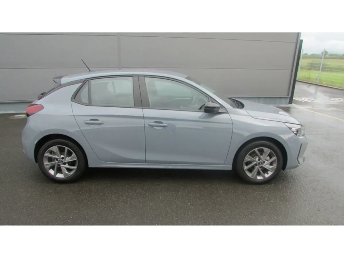 Opel Corsa Elegnce 1.2 Petrol - Image 2