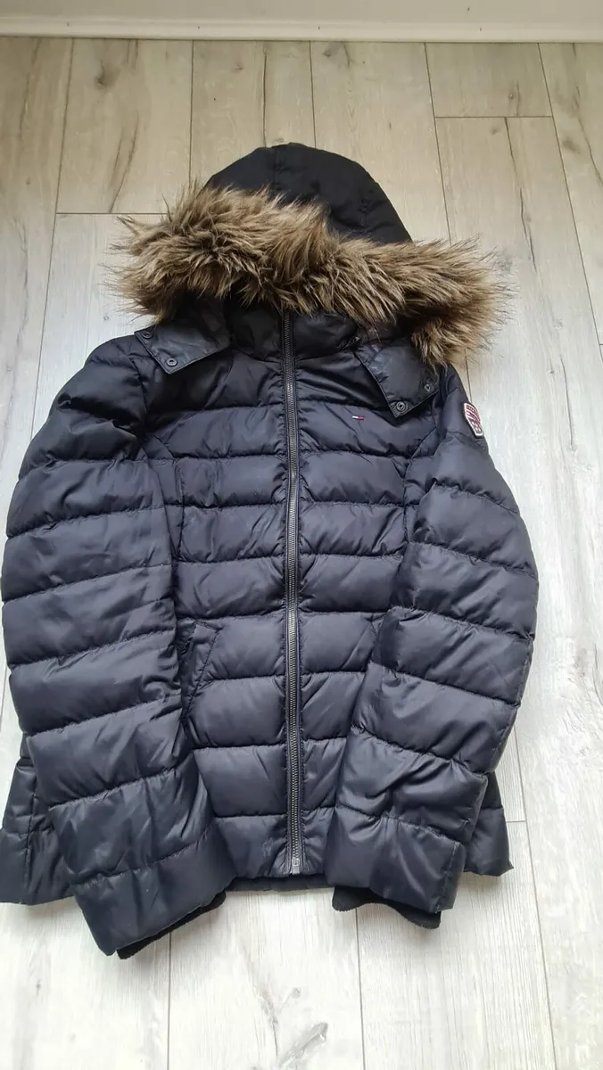 Womens tommy hilfiger jacket - Image 1