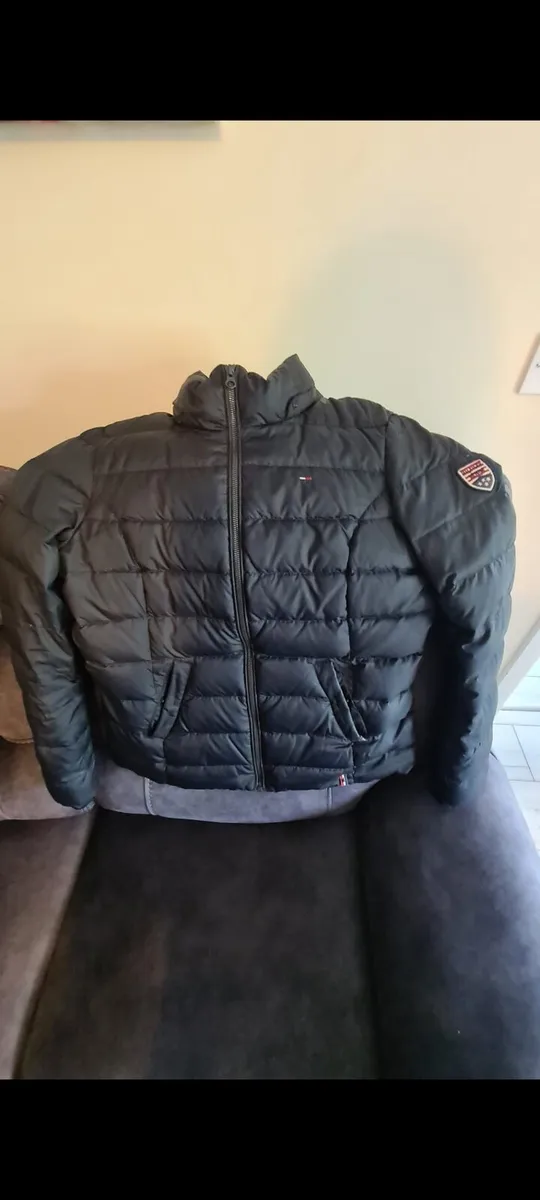 Womens tommy hilfiger jacket - Image 3