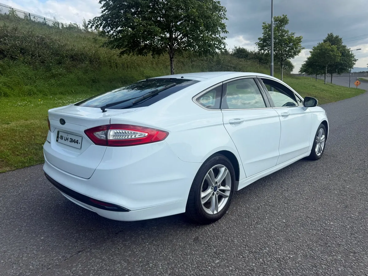 2015 Ford Mondeo 2.0 TDCI Titanium 150PS - Image 3