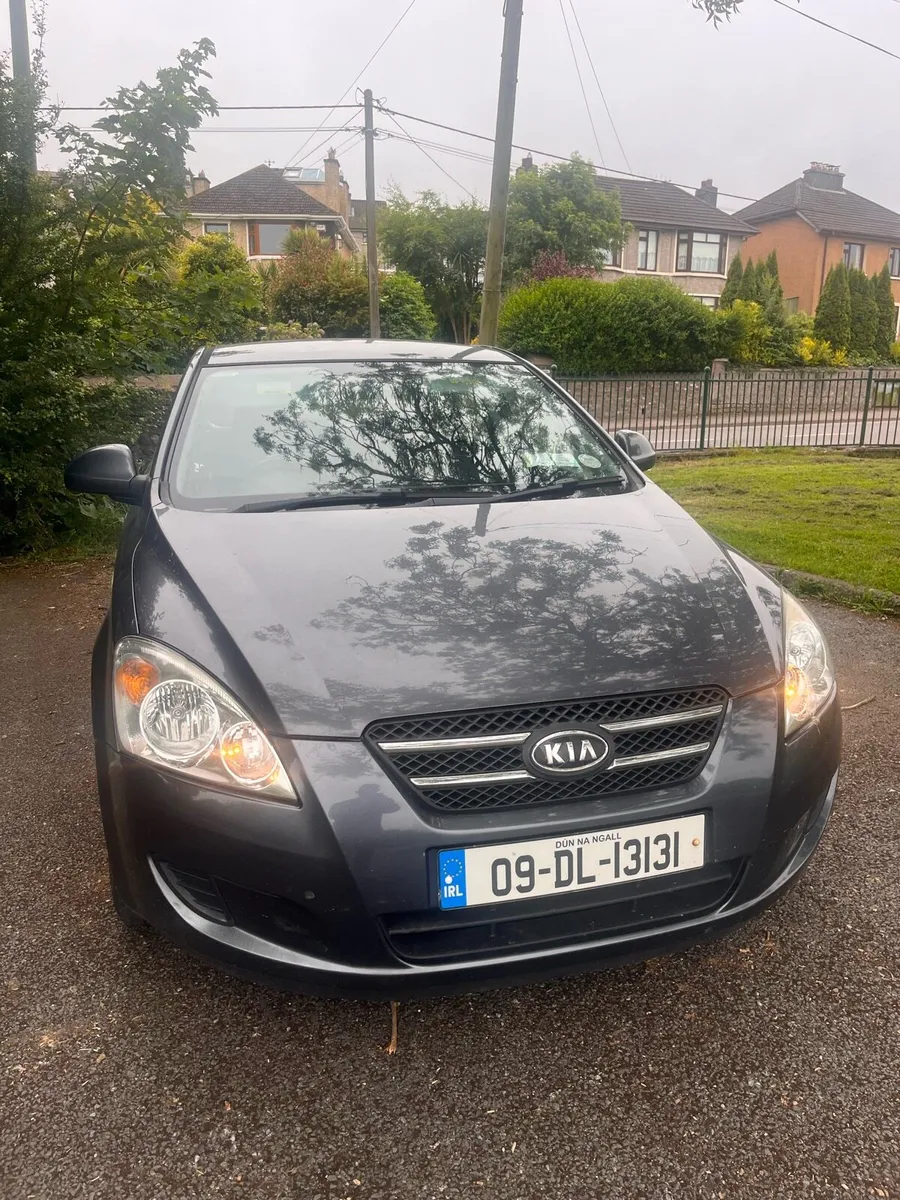 Car - Image 1