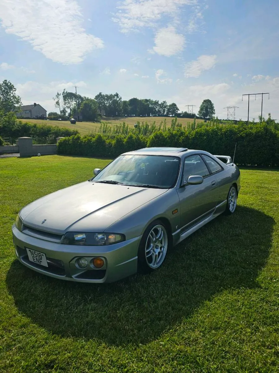 Nissan Skyline R33 gtst Spec 2 - Image 2