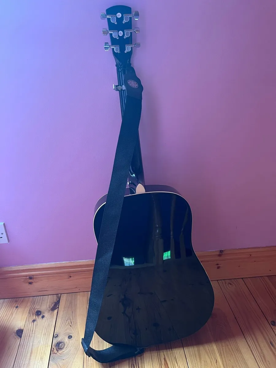 Acoustic Guitar - Image 3