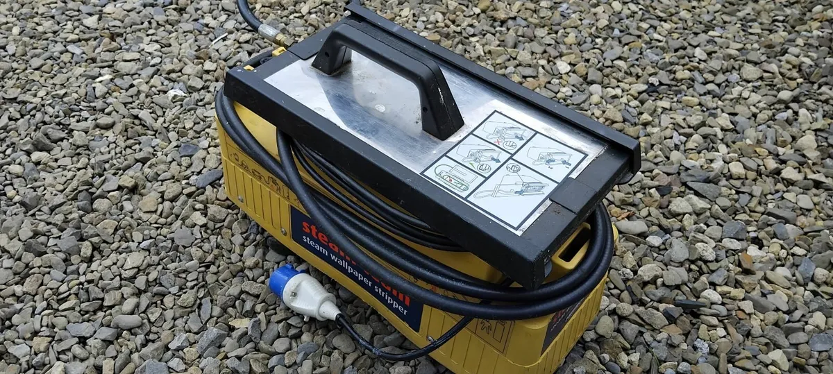 Hiretech HTW-5 Wallpaper Stripper 240v - Image 2