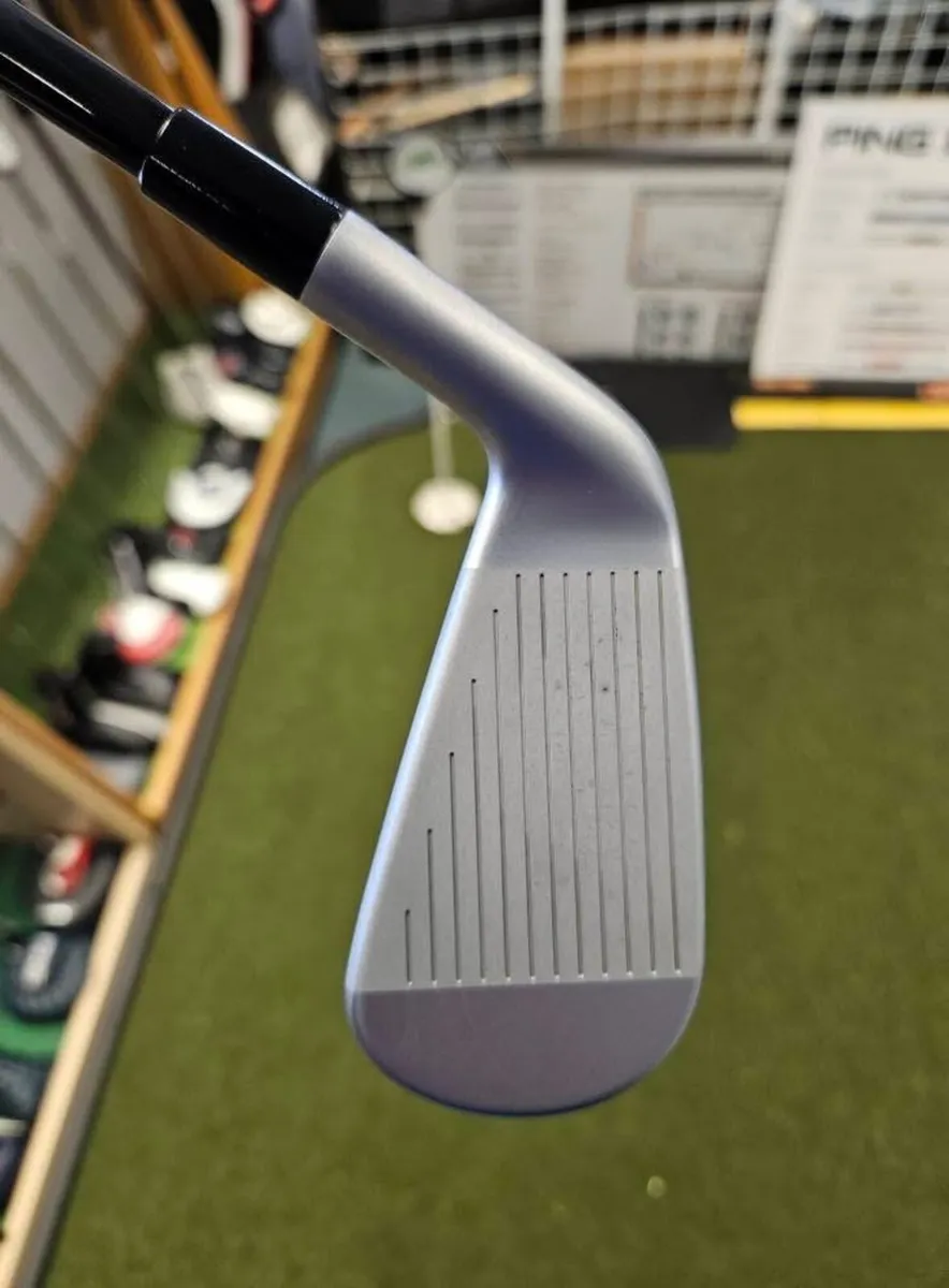 As New Taylormade P-DHY Forged 2 Iron - Image 4