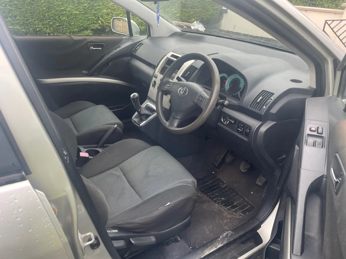 Toyota Corolla 2006 - Image 3