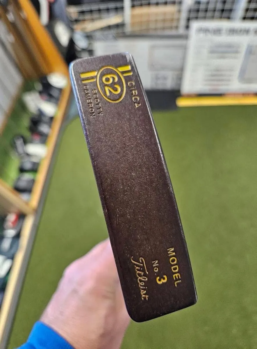 Scotty Cameron Cira 62 Model 3 Putter - Image 1
