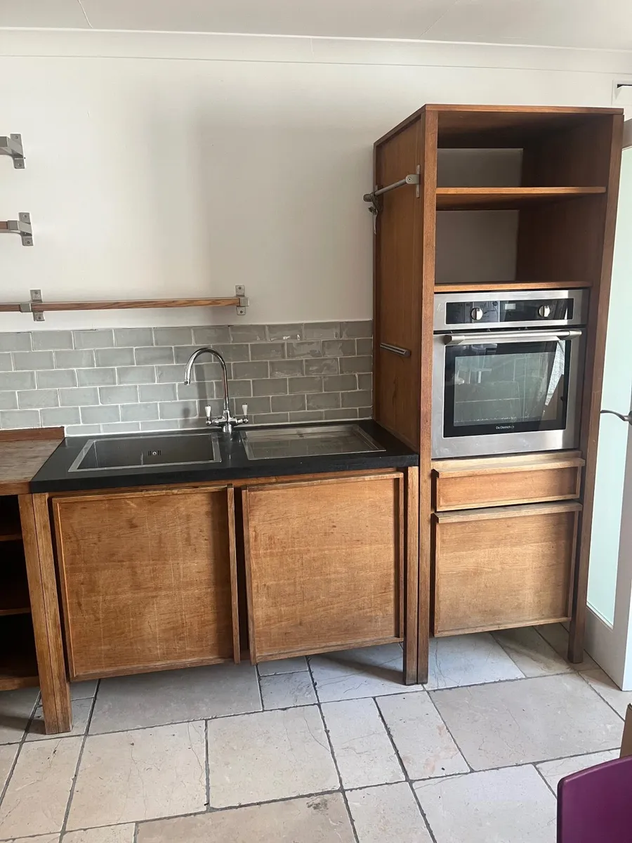 Kitchen - Image 3