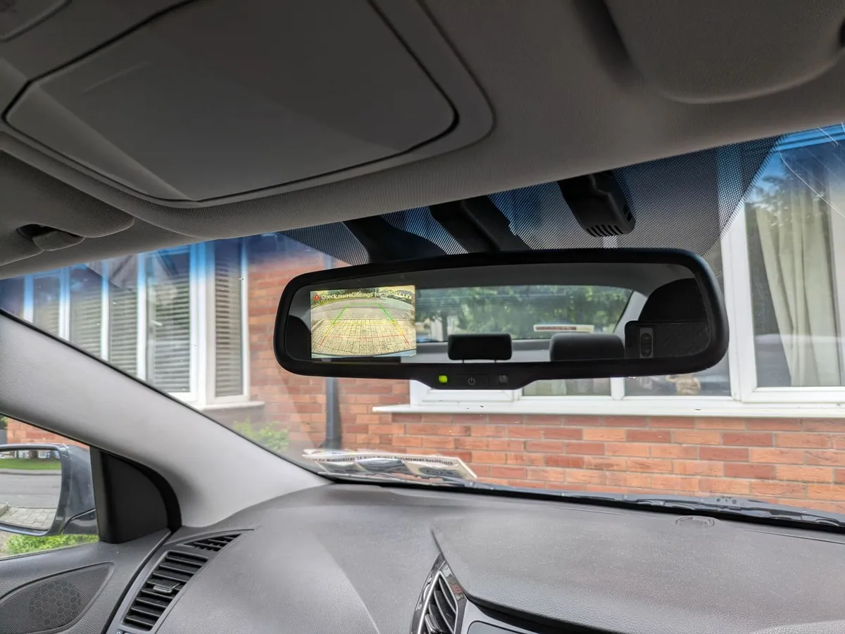Hyundai i40 2012 Automatic - Image 2