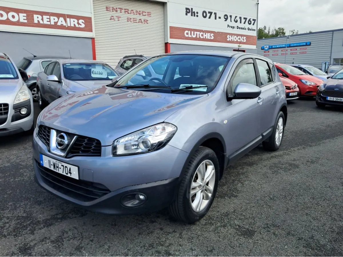 Nissan QASHQAI 1.5 SV 5DR - Image 2